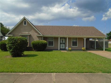 Explore rentals by neighborhoods, schools, local guides and more on Trulia. . 3 bedroom houses for rent in memphis tn